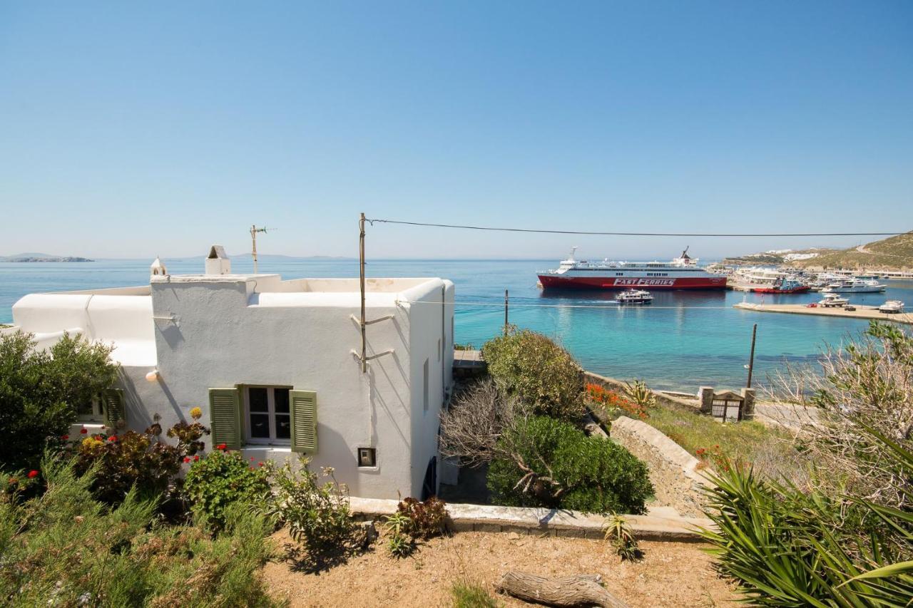 Beachfront House In Mykonos * Tourlos